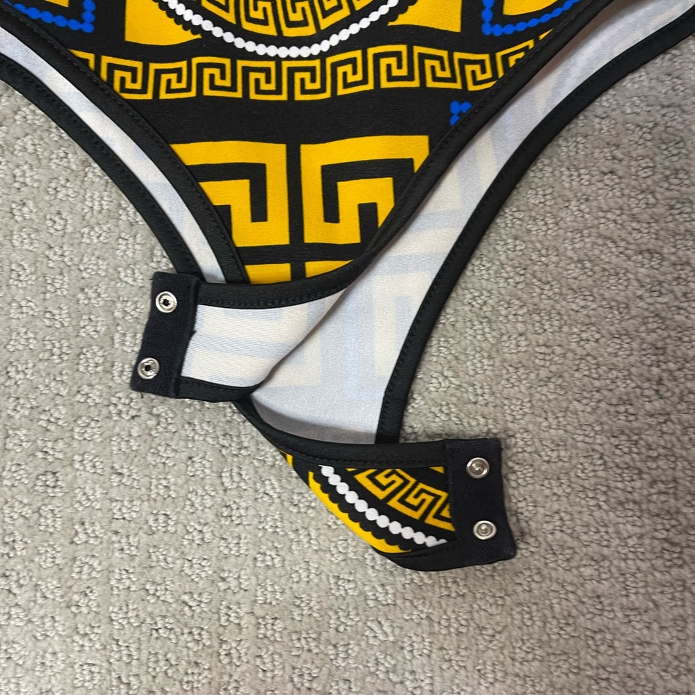 Blue and Yellow Body Suit 🌀 - Picture 3 of 4